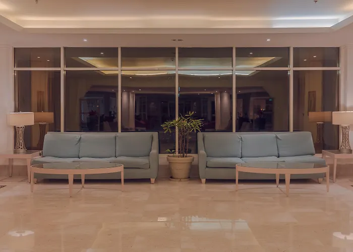 Old Palace Sahl Hasheesh 5*