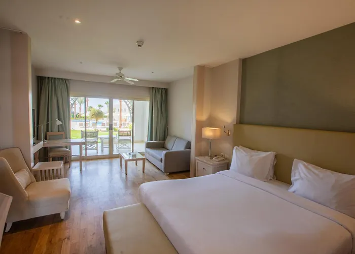 Old Palace Sahl Hasheesh 5* Хургада