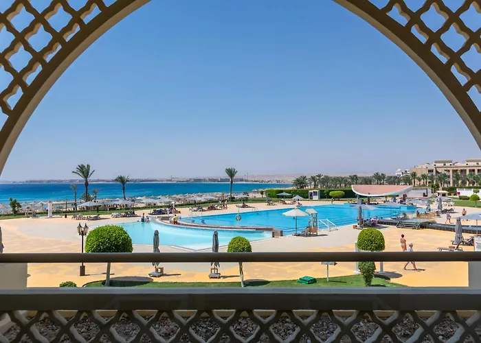 Old Palace Sahl Hasheesh Курортный комплекс 5*