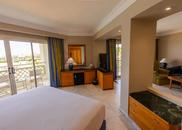 Old Palace Sahl Hasheesh Курортный комплекс