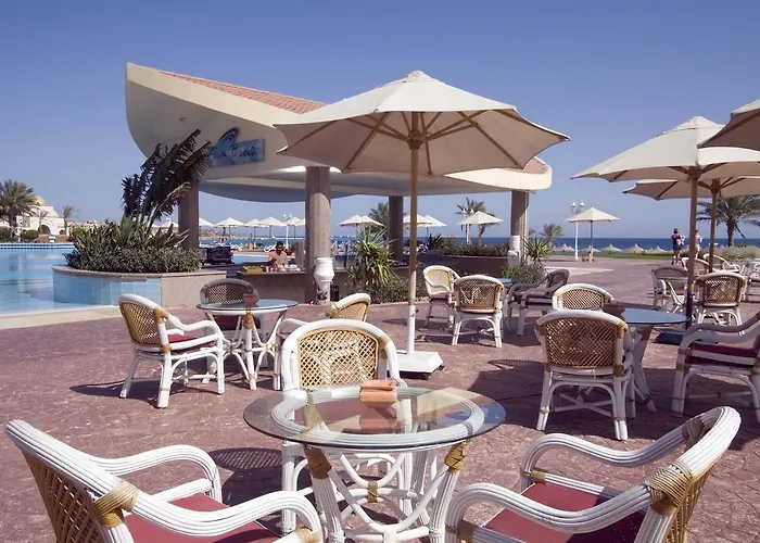 Курортный комплекс Old Palace Sahl Hasheesh